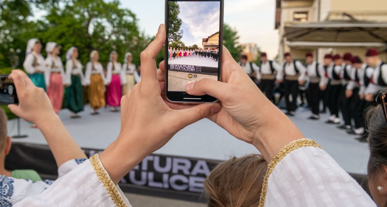 Nastupom KUD "Lola" na Ilidži nastavljen program Kultura na ulice 2024!