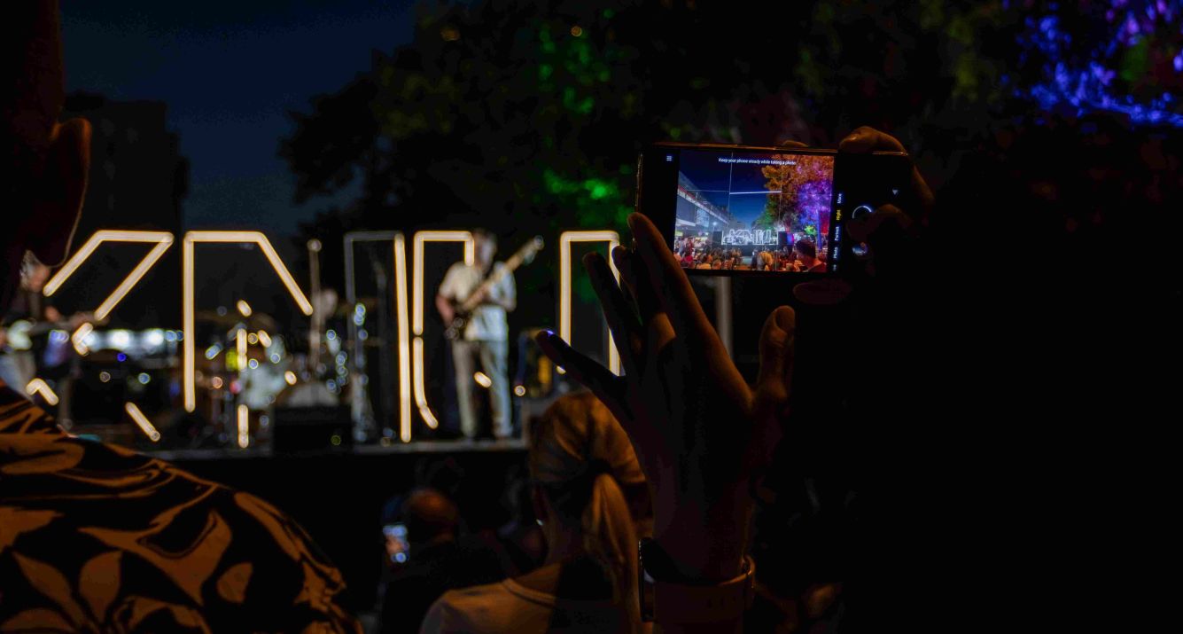 Kultura na ulice 2024!: Na šetalištu Bulevara branilaca Dobrinje izveden jazz koncert BDB Trija i Elvira Bandića-Bande