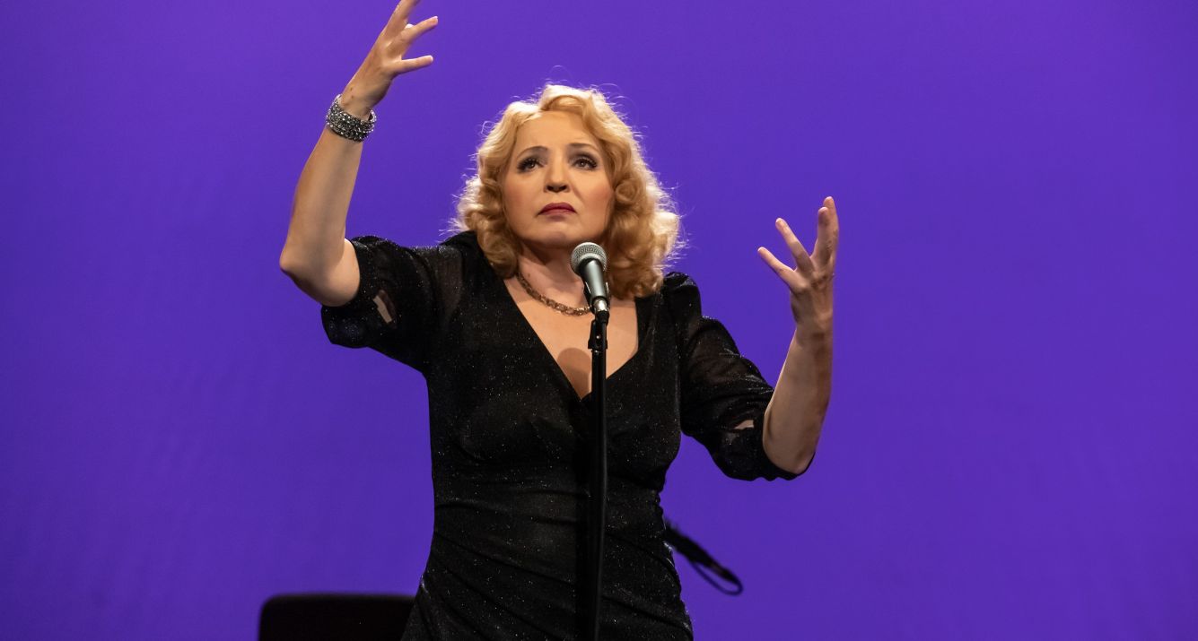 Mirjana Karanović u ulozi Marlene Dietrich 4. marta na sceni Narodnog pozorišta