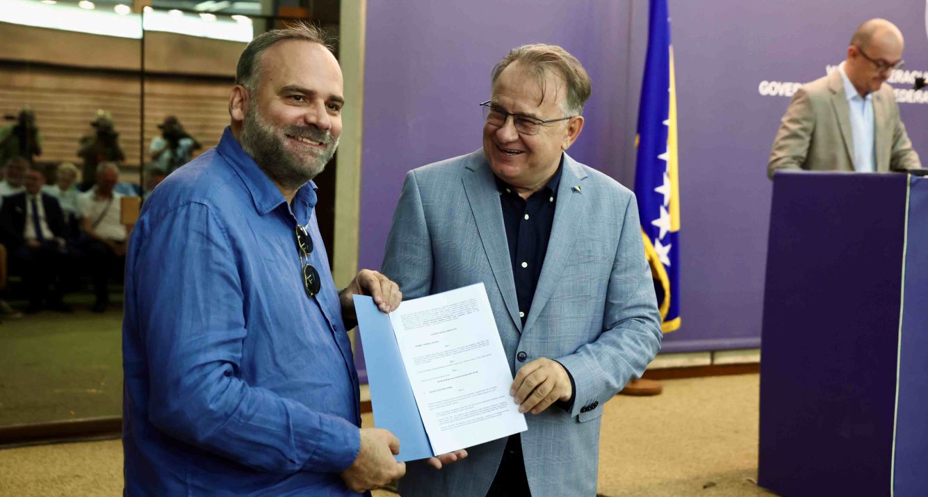 Premijer Federacije Bosne i Hercegovine Nermin Nikšić uručio ugovore korisnicima iz oblasti sporta i kulture; NPS dobilo 200.000 KM za praizvedbu opere „Tvrtko, kralj bosanski“