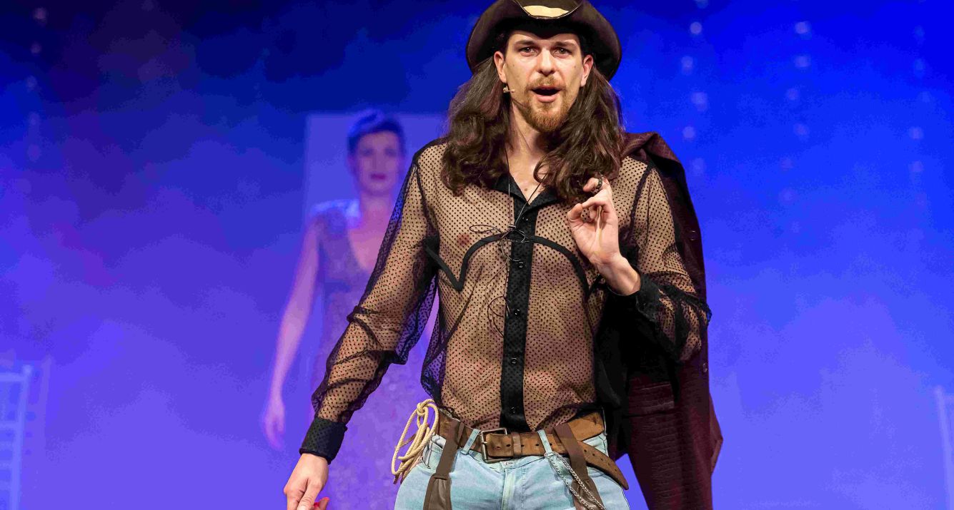 Uživajte u hit predstavi “Seljačka opera” u Narodnom pozorištu Sarajevo