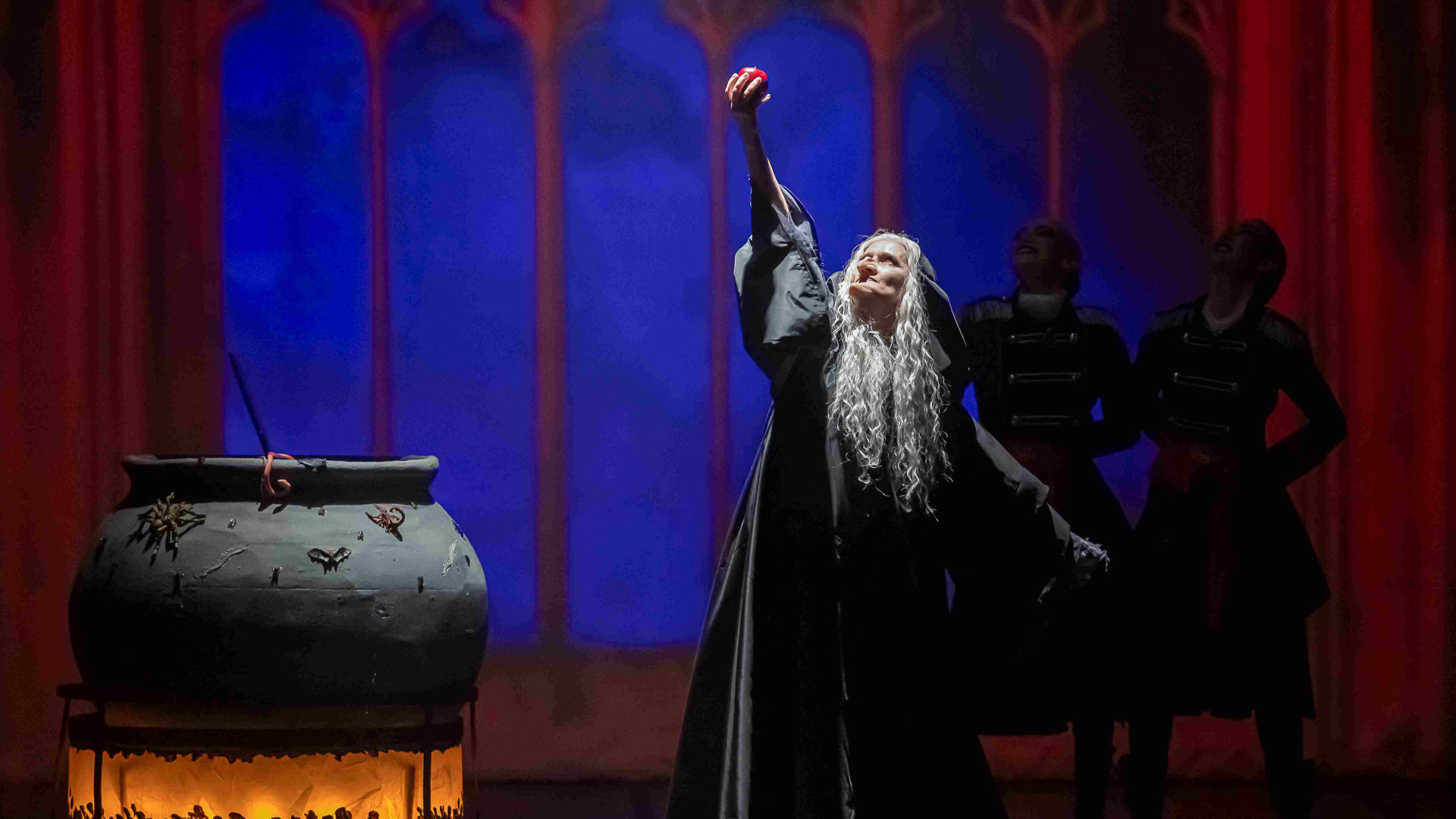 Snjeguljica i sedam patuljaka